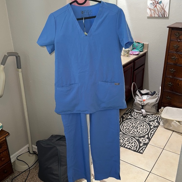 Figs Ceil Blue Scrub Set XSTall - Picture 3 of 7